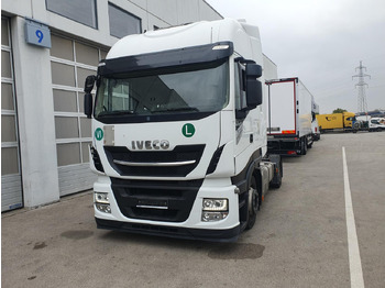 Камион влекач IVECO Stralis 440