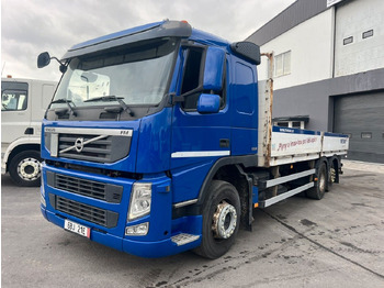 Камион со платформа VOLVO FM 460