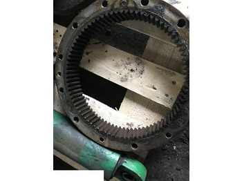 Конечен редуктор за Земјоделска машина John Deere 6820 - Zwolnica Tylna: слика 2