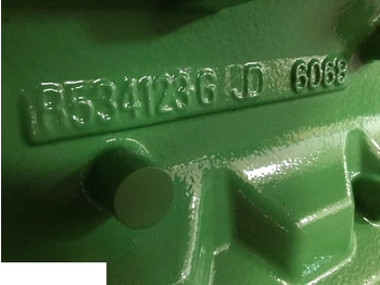 Блок на цилиндерот JOHN DEERE