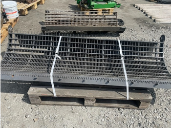 Резервни делови MASSEY FERGUSON