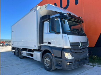 Камион ладилник Mercedes-Benz Actros 2551 6x2 LUMIKKO L7 / BOX L=7609 mm: слика 4