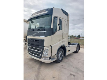 Камион влекач VOLVO FH 540