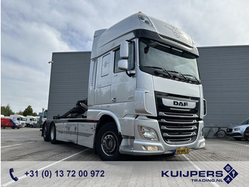Камион со кука за подигање DAF XF 440