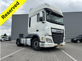 Камион влекач DAF XF 450