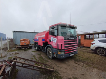 Камион цистерна SCANIA