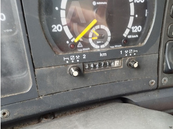 Камион цистерна за транспорт на гориво Scania B4X2 ATL: слика 5