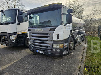 Камион цистерна SCANIA P 230