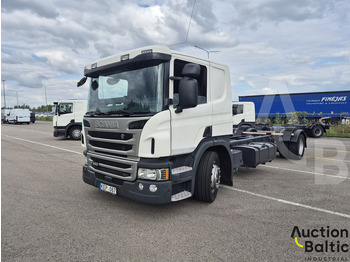 Камион со кабинска шасија SCANIA P 450
