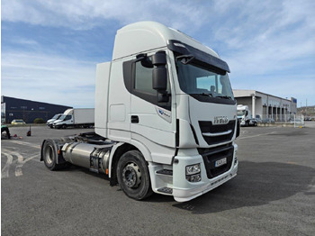 Камион влекач IVECO Stralis 440