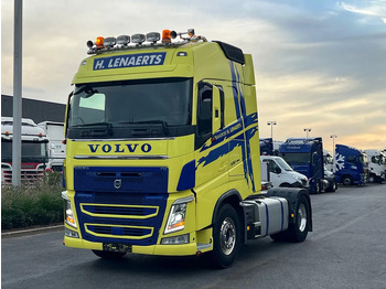 Камион влекач VOLVO FH 500