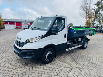 Камион со кука за подигање IVECO Daily 70c18