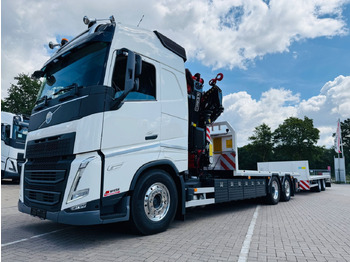 Камион со платформа VOLVO FH 540