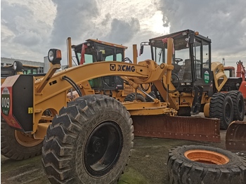 Порамнувач XCMG GR180