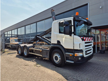 Камион со кука за подигање SCANIA P 360