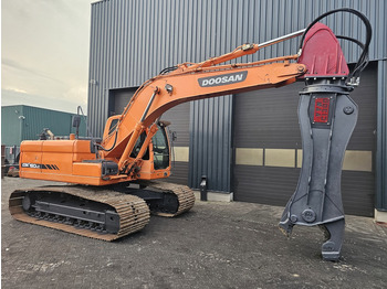 Лизинг на doosan dx 180lc vtn ci labounty scrap shear genesis fortress doosan dx 180lc vtn ci labounty scrap shear genesis fortress: слика 2