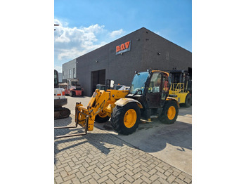 Телескопски ракувач JCB