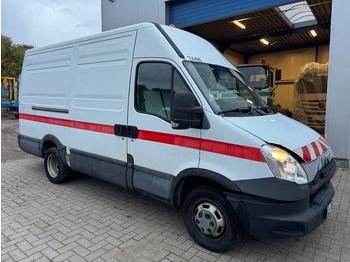 Товарно комбе IVECO Daily 35C15