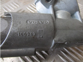 Кабина и ентериер за Камион VOLVO FM/FH VERSION 2 IGNITION LOCK AND KEY 106343: слика 2