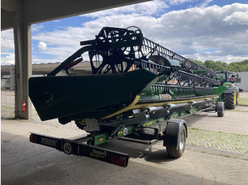 Комбајн JOHN DEERE