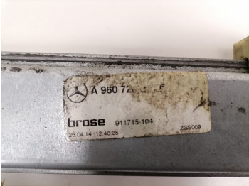 Прозорец и делови за Камион Mercedes-Benz Side window lifting mechanism A9607201146: слика 5