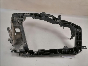 Светло/ Осветлување за Камион Volvo light bracket 84233646: слика 4