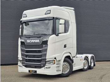 Камион влекач SCANIA S 660 V8