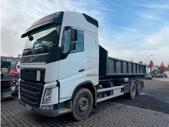 Камион со кука за подигање VOLVO FH 460