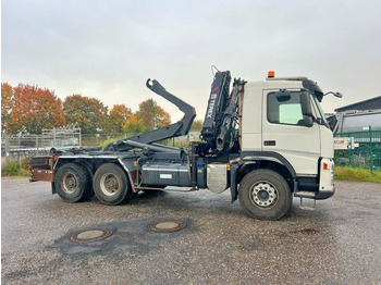 Камион со кука за подигање VOLVO FM 400