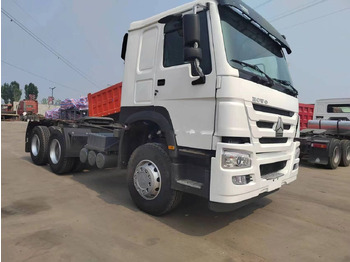 Камион влекач SINOTRUK HOWO