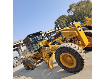 Порамнувач CATERPILLAR 140H
