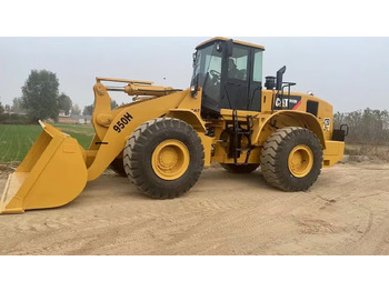 Натоварувач на тркала CATERPILLAR 950GC