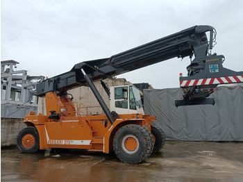 Сложувачки досегнувач