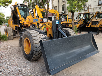 Порамнувач XCMG GR1803