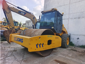 Ваљак за пат XCMG XS183J