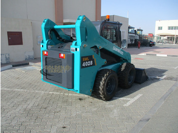 Нов Компактен натоварувач SUNWARD SWL4028 Skid Steer Loader: слика 3