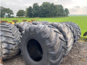 Гума за Трактор Alliance BKT Michelin 1050/50R32 Banden Tank: слика 1