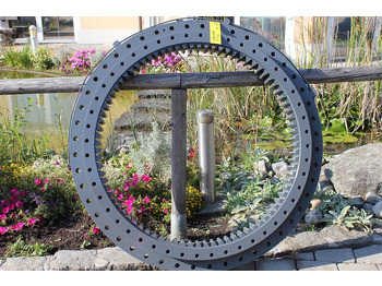 Движечки прстен LIEBHERR