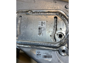 Кондензатор за Камион Mahle Original Chłodnica Powietrza Doładowań INTERCOOLER MAN TGL / TGM EURO 6 51.09500-7180   truck: слика 3