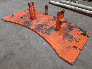 Противтежа TEREX