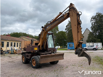 Багер на тркала CASE