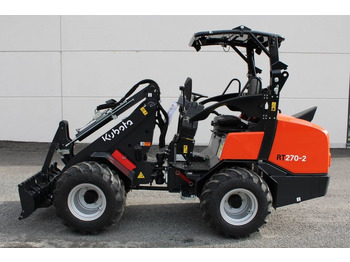 Земјоделски натоварувач KUBOTA