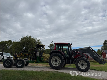 Лизинг на  Valtra N121 & Farma CT 6,5-12  Traktor Valtra N121 Advance med frontlastare & Skogskärra Farma T12 Valtra N121 & Farma CT 6,5-12  Traktor Valtra N121 Advance med frontlastare & Skogskärra Farma T12: слика 5