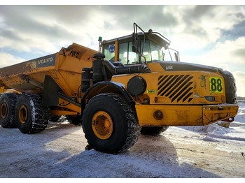 Истоварувач VOLVO A40E