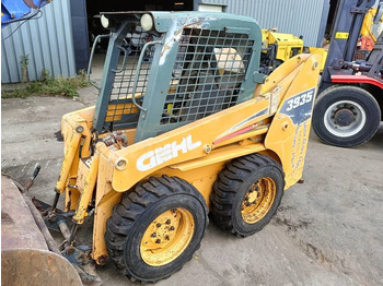 Компактен натоварувач Gehl 3935 3840 schranklader loader skid steer bobcat: слика 3