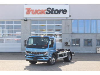 Камион со кука за подигање FUSO eCanter
