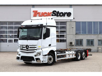 Транспортер на контејнер/ Камион со променливо тело MERCEDES-BENZ Actros 2546