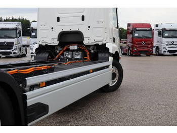 Камион со кабинска шасија Mercedes-Benz eActros 300 L: слика 5