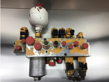 Хидраулика LIEBHERR