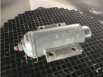 Суспензија LIEBHERR